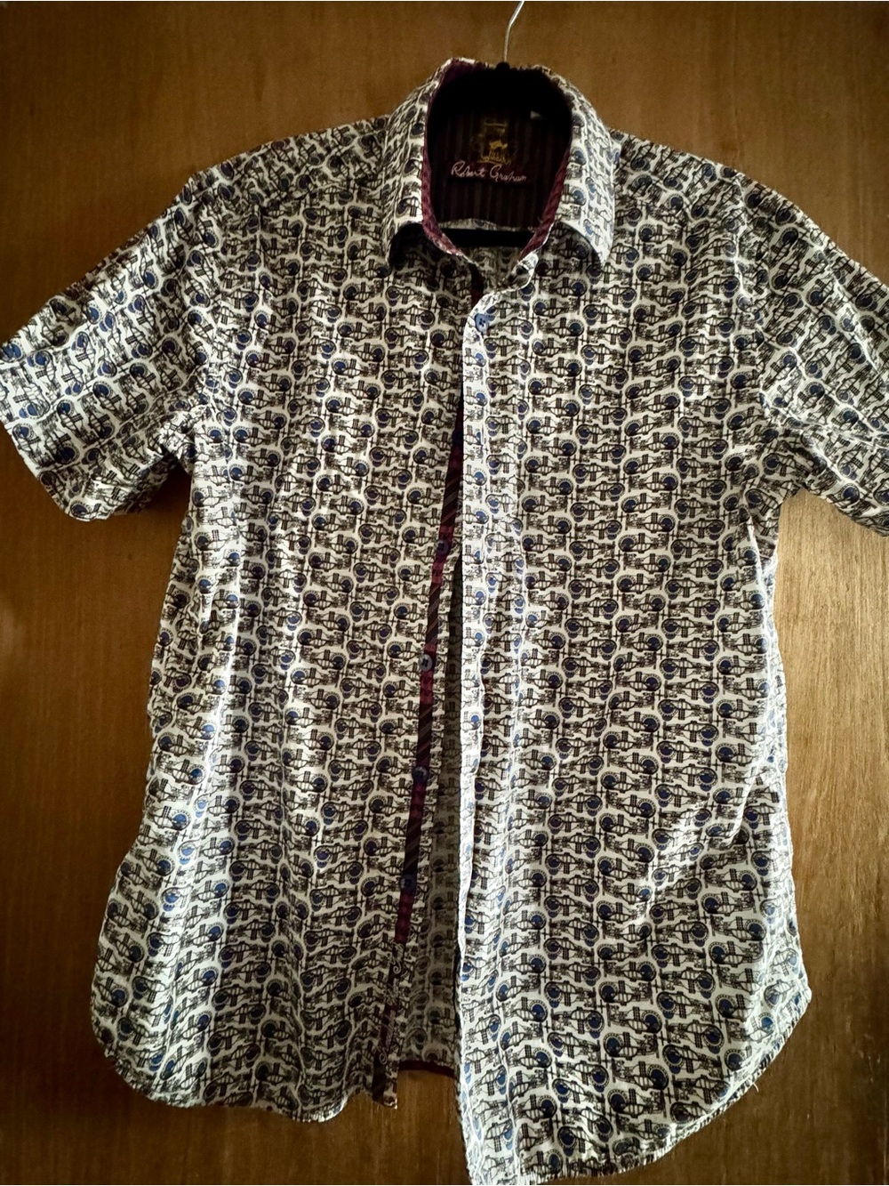 Robert Graham “Classic Fit” short-sleeve button-down shirt (size L)